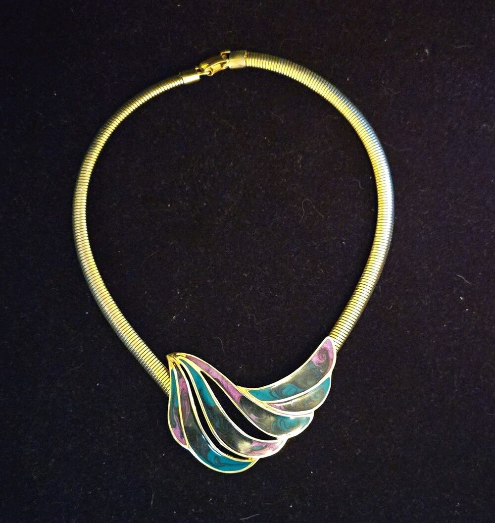 Vintage 70s 80s Gold Tone Omega Collar Necklace Teal Blue Purple Enamel Bib Wave